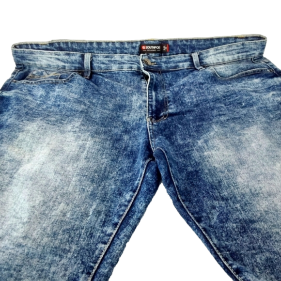 South Pole Other - Southpole Jean Shorts & Gray Shirt